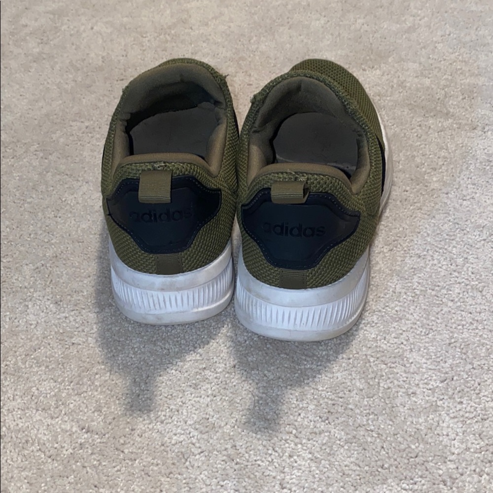 Adidas Green and Blue Sneakers with Streamlined Design - Picture 3 of 5
